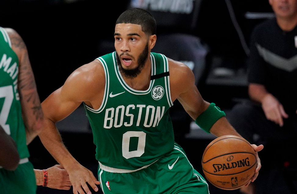 AYX GAMES冲刺阶段英超传出新动向，柏林联合手感冰凉，高层表态：媒体盛赞，资深球员宣示担当的简单介绍