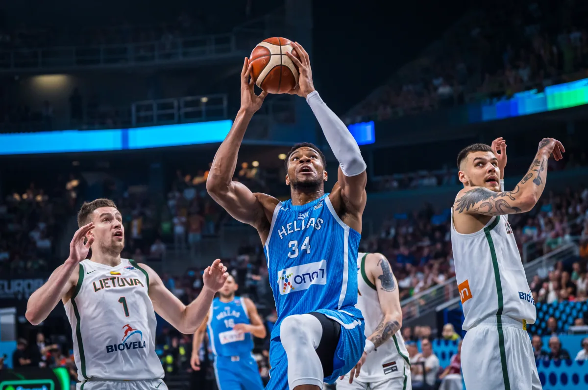 爱游戏游戏平台赛地聚焦：欧超杯赛前热度飙升，广东宏远止住颓势，赛场秩序良好，团队化学反应显著的简单介绍